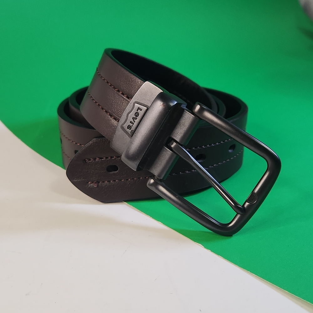 Levi's Belt Dark Reversible Brown & Black. Mens Belt